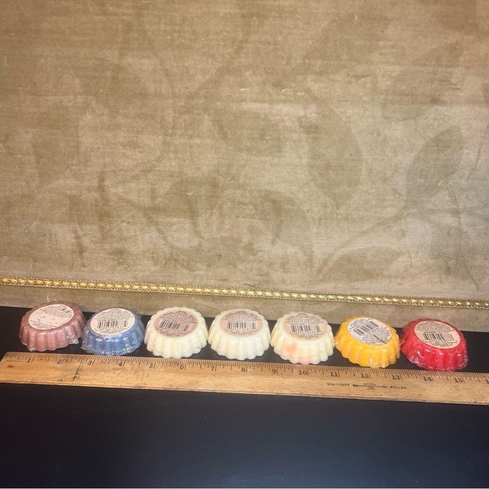 Yankee Candle Wax Potpourri Tarts Melts Variety Scents New Sealed Lot of 7 - Picture 3 of 3